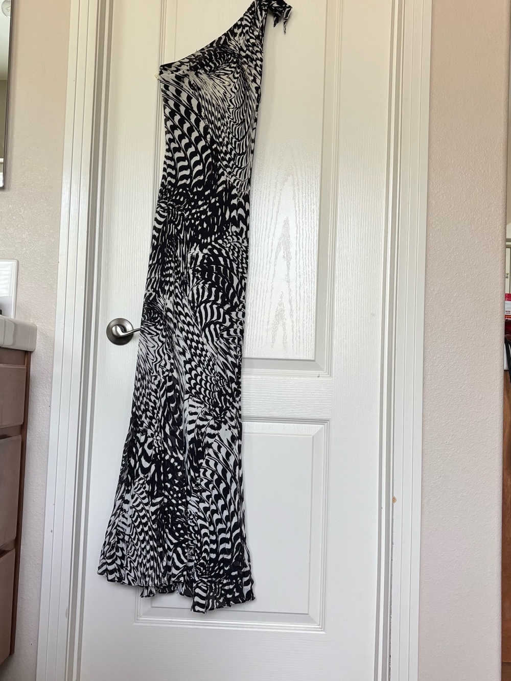 White House Black Market Black and White Patterned Maxi Dress